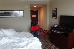 0533 - Bepacktes Fahrrad im Hotelzimmer