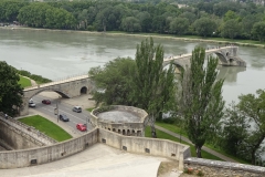 329 - Die Reste der Brücke Pont Saint-Bénézet - die besungene Brücke von Avignon